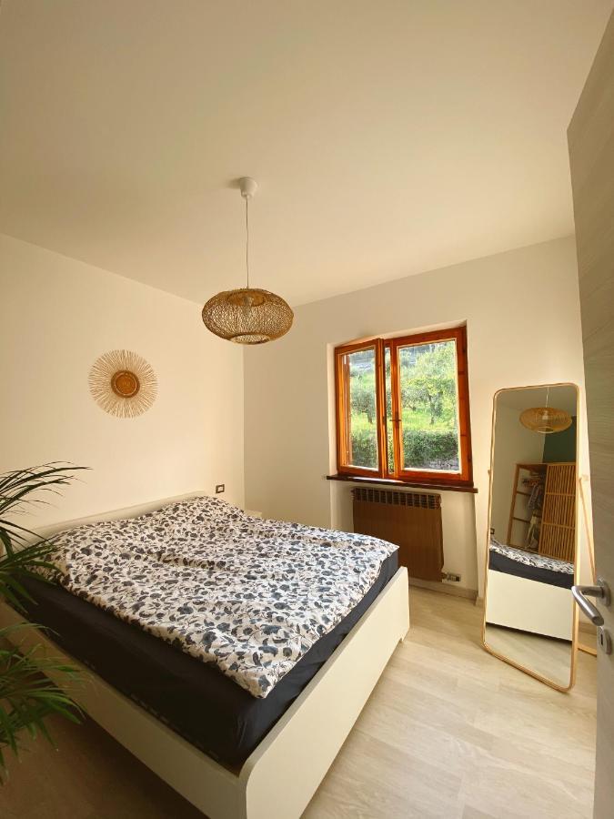 Happy Guest Apartments - Bella Vista Riva di Solto Bagian luar foto